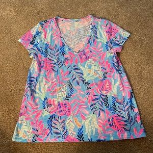 NWOT Lilly Pulitzer Etta V-Neck Top